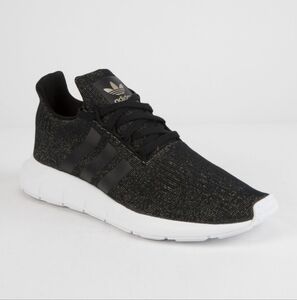 Adidas Swift Run Womens Shoes